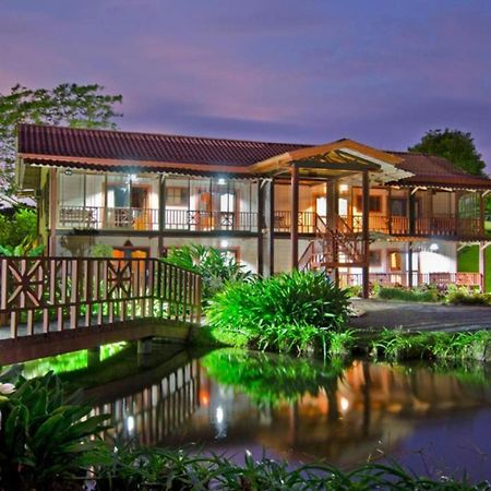 Montana De Fuego All Inclusive Hotel La Fortuna Екстериор снимка