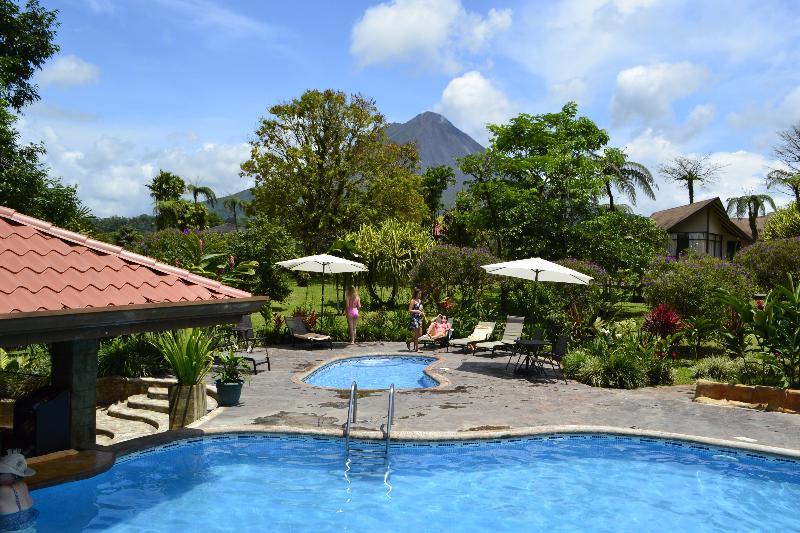 Montana De Fuego All Inclusive Hotel La Fortuna Екстериор снимка