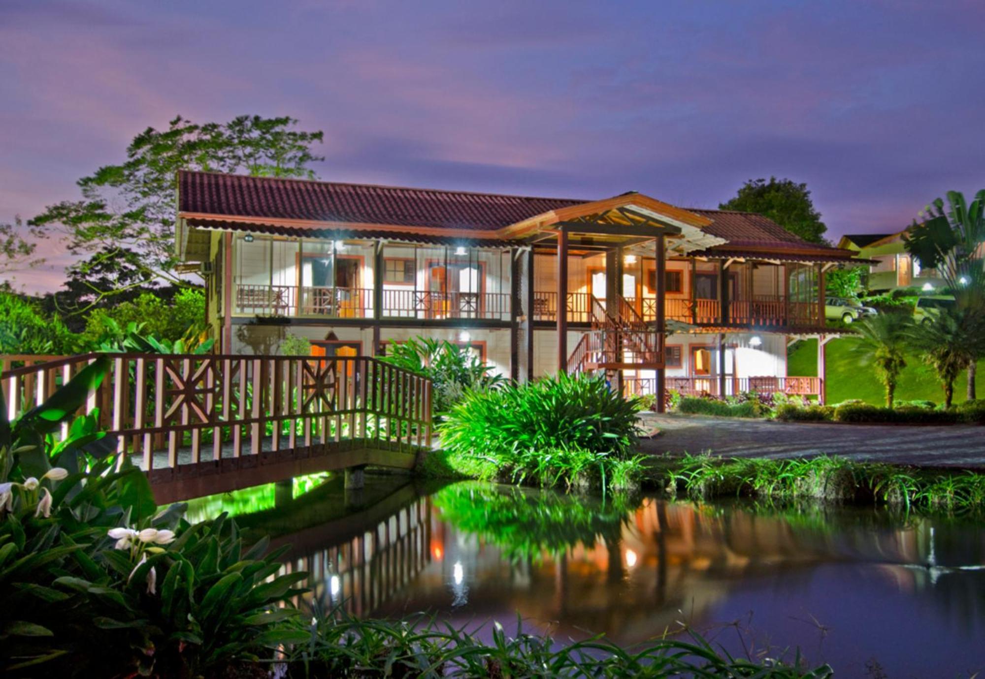 Montana De Fuego All Inclusive Hotel La Fortuna Стая снимка