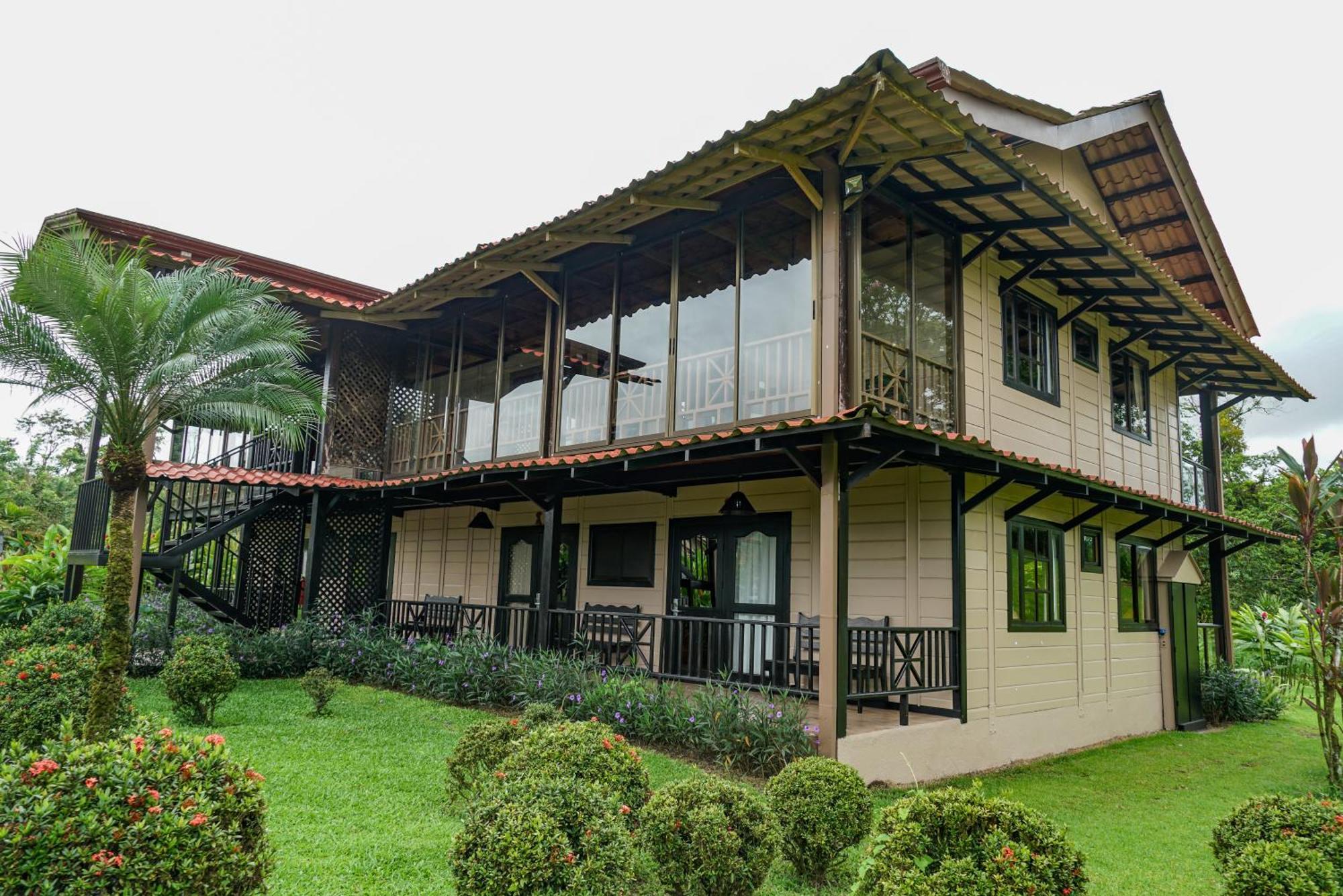 Montana De Fuego Mountain Resort & Spa La Fortuna Стая снимка