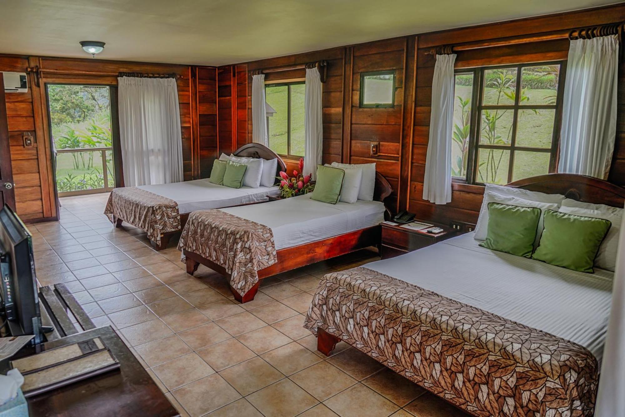 Montana De Fuego Mountain Resort & Spa La Fortuna Стая снимка